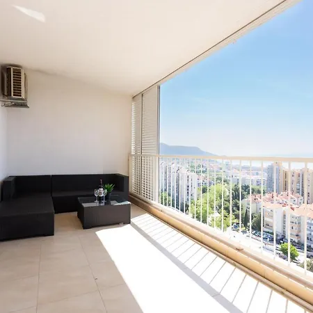 La Vista * Split