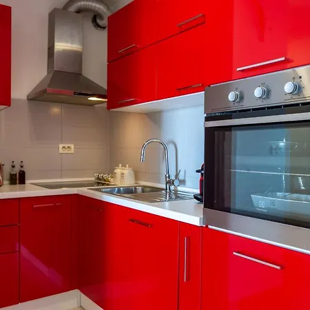La Vista Apartment Split